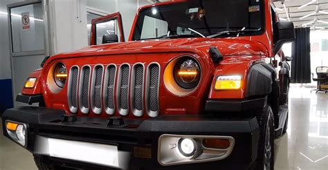 New Mahindra Thar modified to look like the Jeep Wrangler [Video]