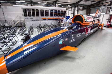 Building the astonishing 1,000 mph Bloodhound SSC rocket car (pictures ...