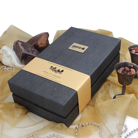 Wine & Chocolate Gift Box - korporativni poklon - Eugen Chocolate