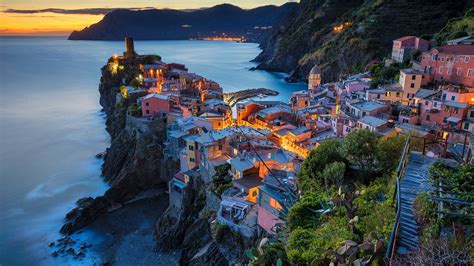 Italy, Vernazza, Cinque Terre, Liguria, houses, lights, sea, night ...