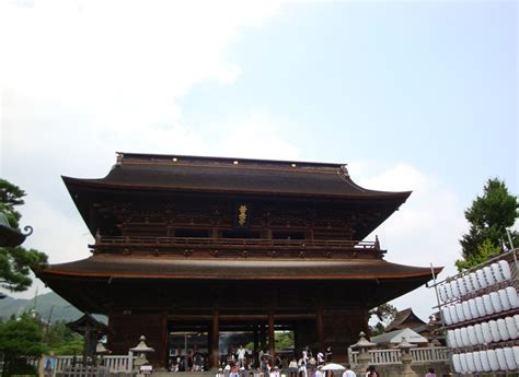 Zenkoji Temple in Nagano City. It's the largest temple in eastern Japan ...