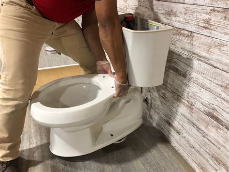 Removing Toilet To Lay Flooring | Viewfloor.co