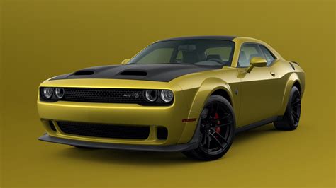 2021 Dodge Challenger Adds Gold Rush Paint Color Option