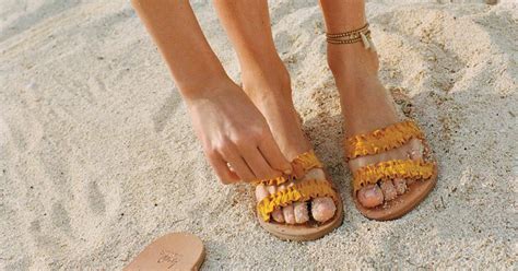 Pedicure Colors For … - Ailyn Pegeen