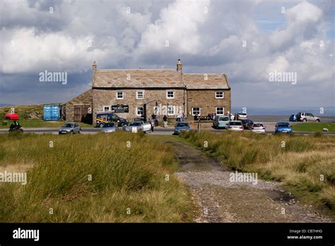 Stonesdale Moor, approaching Tan Hill Inn, highest pub in Great Stock ...