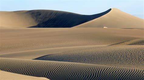 Sand Dunes Free Images