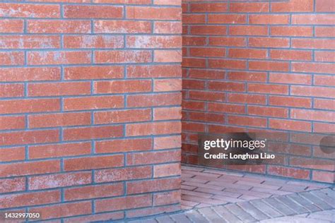 910 Brick Wall Exterior Corner Stock Photos, High-Res Pictures, and ...