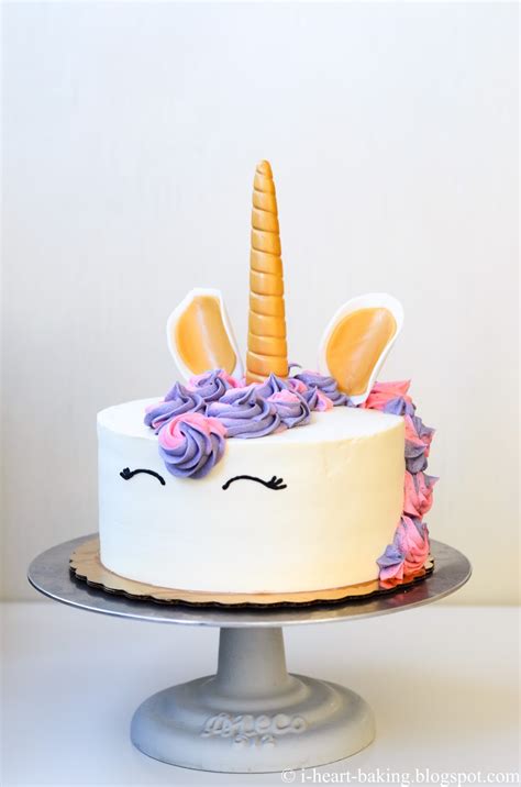 i heart baking!: unicorn birthday cake with handmade fondant unicorn horn