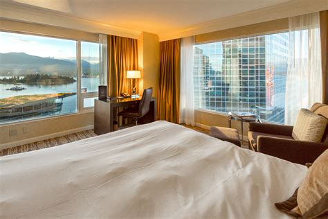 Fairmont Waterfront Hotel: Sustainable Hospitality in Vancouver — No ...