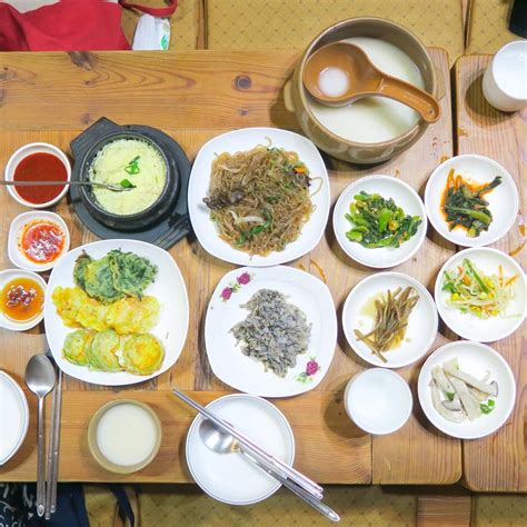 Gastro Tour Seoul: Korean Culture Through Food and Drink