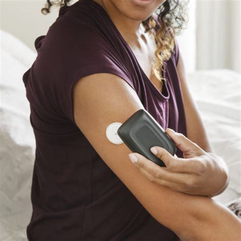 FDA approves first blood sugar monitor without finger pricks - STAT