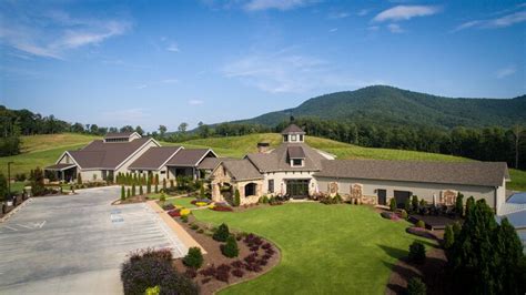 Yonah Mountain Vineyards - Cleveland, GA