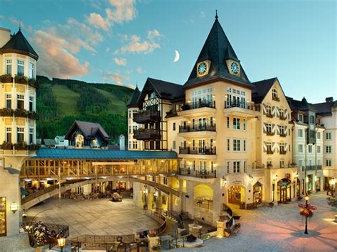 Luxury Hotels: The Arrabelle Vail Square