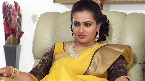 karthika deepam serial cast list with image, story | by Joey Evans | Medium