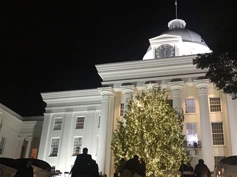 Capitol Christmas tree lighting tonight - Alabama Daily News