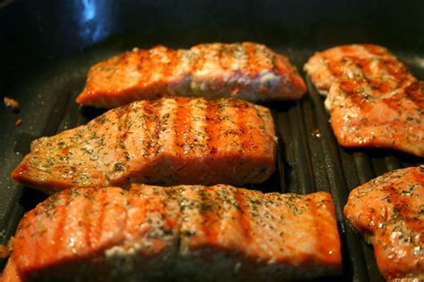 Grilled salmon steaks recipes easy