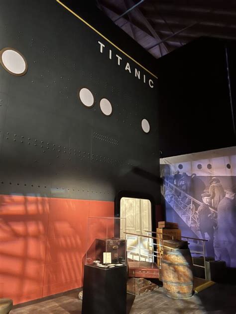 Titanic Themed Home Theater Designs