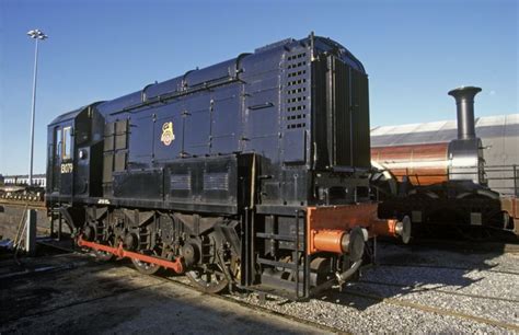 Diesel | Diesel locomotive, Locomotive, Japan train