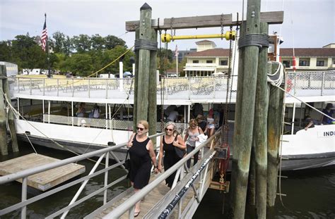 In photos: Greenwich ferries sail on Long Island Sound