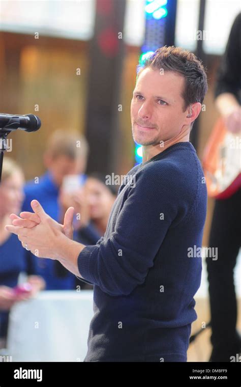 Drew Lachey 98 Degrees re-unite to perform live at Rockefeller Plaza as ...