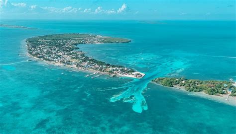 San Pedro Or Caye Caulker: Which Belize Island Is Right For You?