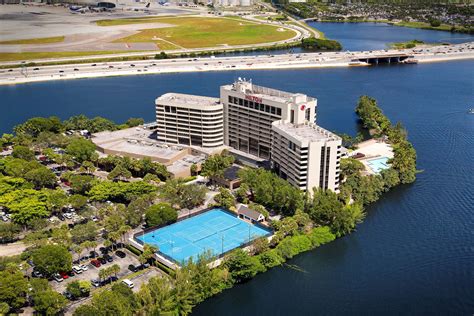 Hilton Miami Airport Blue Lagoon in Miami, FL - Hotels & Motels: Yellow ...