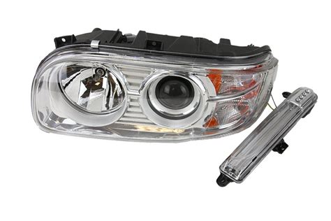 S-25814 | Peterbilt 389 Headlamp for Sale