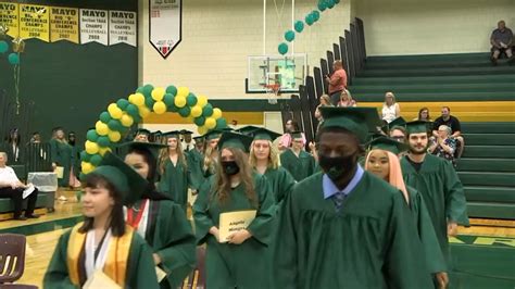 High school graduation rates see overall increase in Minnesota - ABC 6 ...