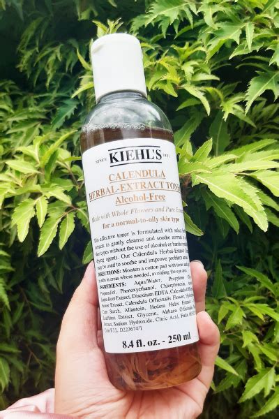 Kiehl's Calendula Herbal Extract Toner Review: The Ultimate Oily Skin ...