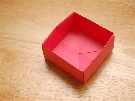 How to Make an Origami Paper Basket: 8 Steps (with Pictures)