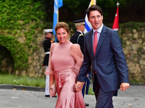 Canada PM Trudeau and wife announce separation - TODAY