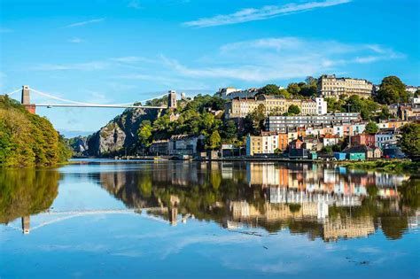 16 Tourist Places to Visit in Bristol - Top Things to Do & See in Bristol