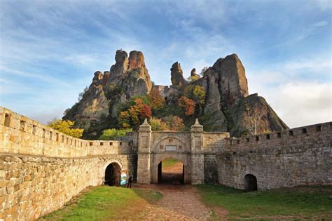 Hiking to the Summit of Bulgaria’s Belogradchik Fortress | European ...