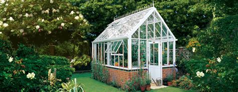 Victorian Classic Glasshouses - Hartley Botanic