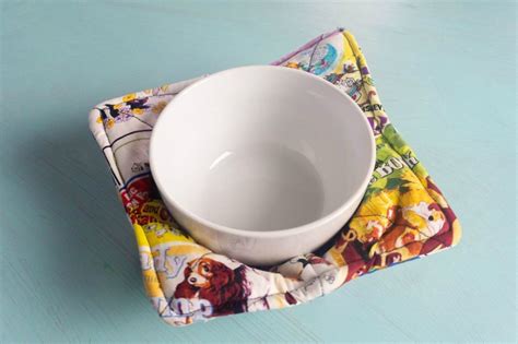 Disney Soup Bowl Cozy Tutorial - This Ole Mom