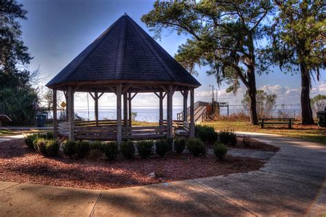 Bayfront Park Photograph by Paul Lindner - Pixels