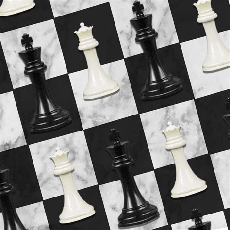 Black and White Chess Pieces | BotezLive