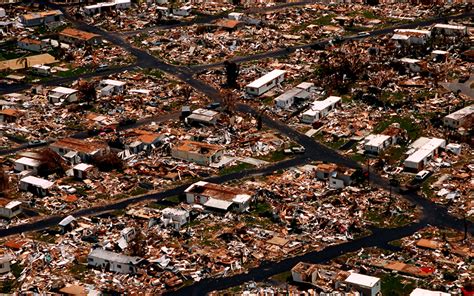 People: Hurricane Andrew - Sending Aid From 1200 Miles Away - South ...