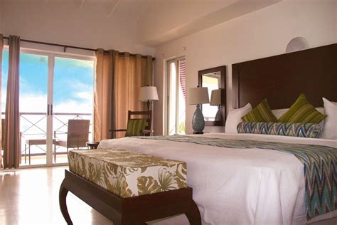 Infinity On The Beach Rooms: Pictures & Reviews - Tripadvisor