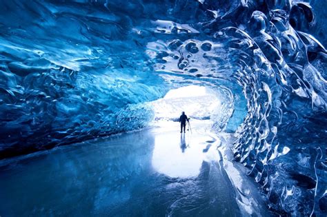 A beautiful Glacier Cave in Iceland | Knowledgeable Ideas! ツ