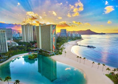 Hilton Hawaiian Village Waikiki Beach Resort - UPDATED 2019 Prices ...