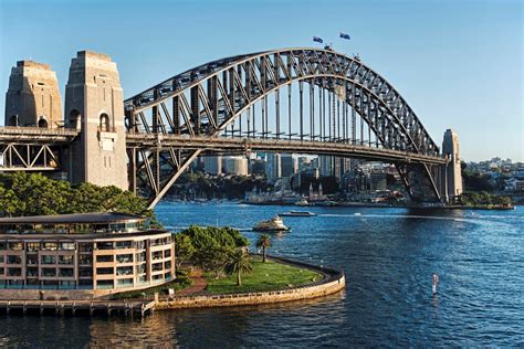 Sydney Harbour Bridge Top Tours and Tips | experitour.com