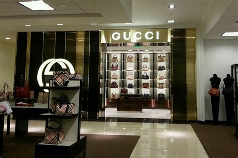 Gucci Outlet Store Near Me | semashow.com