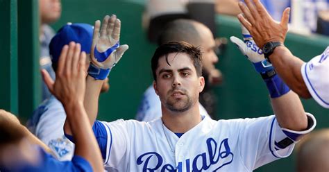 Royals agree on a four-year deal with Whit Merrifield - Royals Review