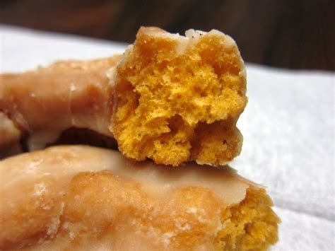 Review: Entenmann's - Pumpkin Donuts | Brand Eating