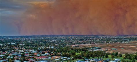 UN issues global alert to combat severe sand and dust storms | UN News