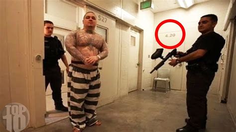 Top 10 Most Dangerous Prisoners In The World : The only way to avoid ...