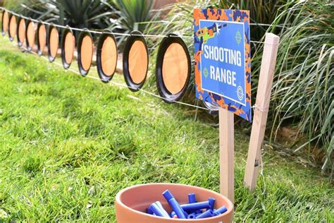 Nerf gun birthday party target game made with paper plates. Replace the ...