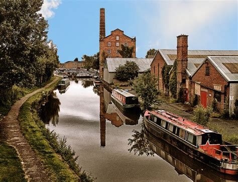 Macclesfield Canal | Canal, Beautiful places, Macclesfield