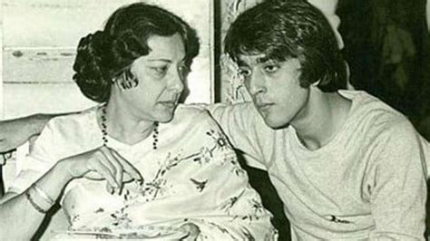 Nargis Dutt's Death Anniversary: When Sanjay Dutt revealed his mother's ...